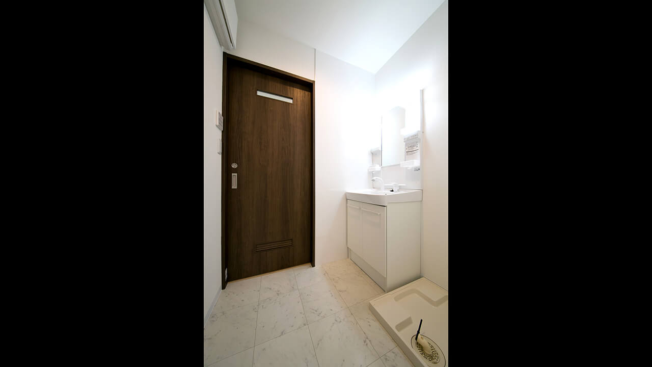 アパート内観、洗面台の写真