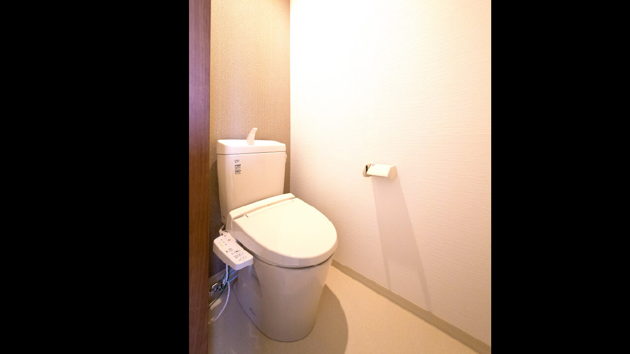 アパート内観、トイレの写真