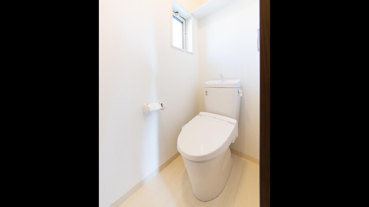 アパート内観、トイレの写真