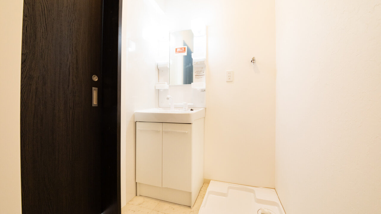 アパート内観、洗面台の写真