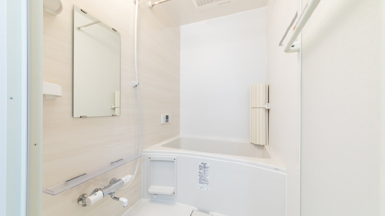 アパート内観、浴室の写真