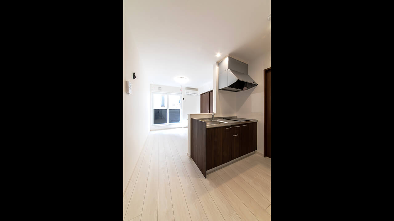 アパート内観、キッチンの写真